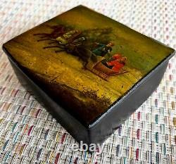 Antique Imperial Russian Vishniakov Lacquer Box Troika