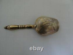 Very Fine Antique Imperial Russian 84 Silver Vermeil Engraved Tea Caddy Spoon