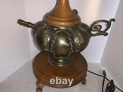 Ancien samovar à thé russe de grande taille de l'époque impériale 1903 transformé en lampe de table