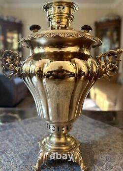 Ancien samovar impérial russe