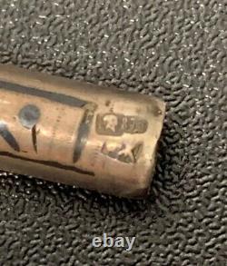 Ancienne pipe à tabac en argent impérial russe 875 marquée d'un motif niello.
