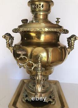 Antique 1860s Russian Imperial Aleksey & Ivan Batashevi Tula Samovar Tea Brewer<br/> 		<br/>
  Ancien samovar à thé russe impérial Aleksey & Ivan Batashevi de Tula des années 1860