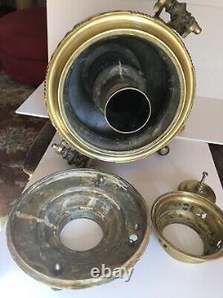 Antique 1860s Russian Imperial Aleksey & Ivan Batashevi Tula Samovar Tea Brewer<br/> 


<br/>  Ancien samovar à thé russe impérial Aleksey & Ivan Batashevi de Tula des années 1860