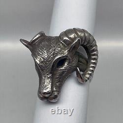 Bague en argent 84 impériale russe avec un bélier à une corne