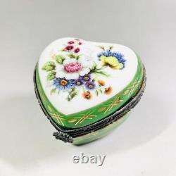 Boîte à pilules en porcelaine impériale antique russe 0621-Ga211 en bon état d'occasion