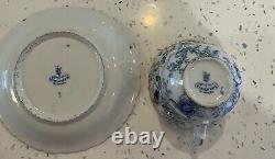 Gardner Antique Russe Impérial Porcelaine Blanc Bleu Floral Coupe De Thé Saucer