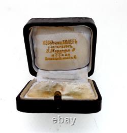 Important Pendentif Impérial Russe Platinum Et Gold Rock Cristal Owl Egg Pendentif