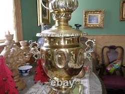 Le plus rare antique, énorme samovar en laiton impérial du Tsar de 1912