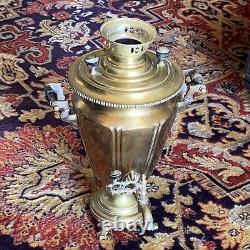 Magnifique grand samovar en laiton antique impérial russe daté