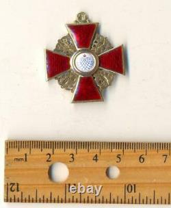 Médaille D'antiquité Impériale Russe Ordre St. Anna 3ème Degré Or Original (1166)