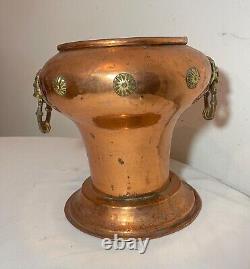 Rare antique 1800's dovetailed Imperial Russian copper brass pot planter vase<br/> 
  <br/>  Rareté antique des années 1800, vase de pot en cuivre et laiton russe impérial à queue d'aronde