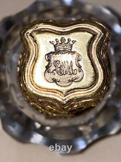 Sceau royal de la famille russe en diamants de cristal russe
