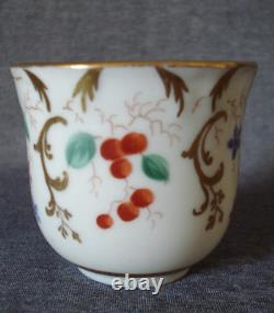Tasse en porcelaine antique de l'Empire russe de la fabrique Frère Novii